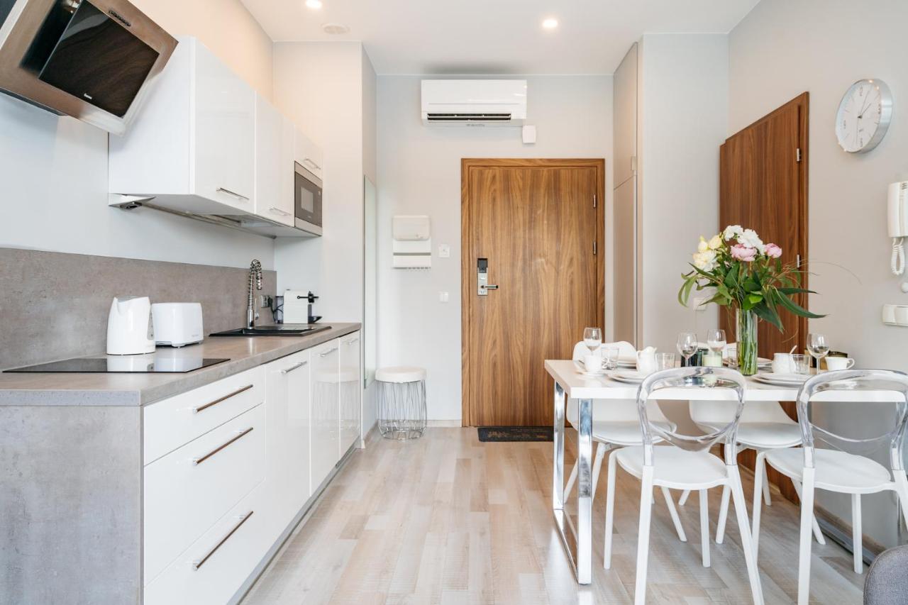 Bright Apartments - Loftaffair Krakow Ngoại thất bức ảnh